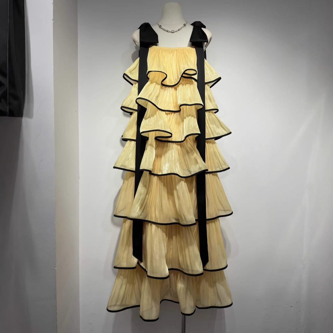 The Pleated Skirt: Your Effortless Outfit Upgrade